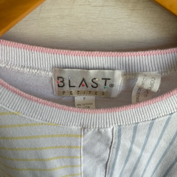 Vintage 80s Blast Petites Pastel Stripe Sweatshirt - Picture 4 of 5